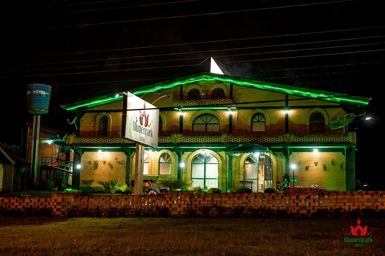 Hotel Blumenpark Rio Negro  Exteriér fotografie